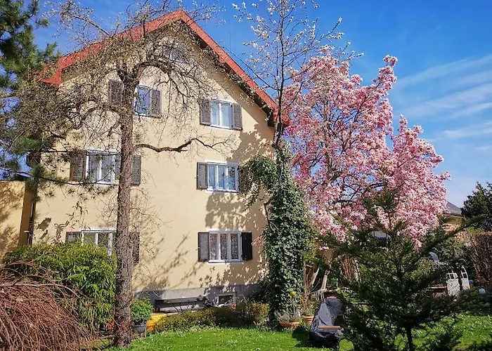 70Qm 3-Zimmer Appartement Am Tauernradweg In Hallein Bei Salzburg, Nahe Berchtesgaden, Rossfeld, Kehlsteinhaus, Obersalzberg, Watzmann, Schoenau Am Koenigsee, Bad Vigaun, Schloss Hellbrunn, Burg Hohen Salzburg, Burg Hohen Werfen # Beherbergungsbetrie
