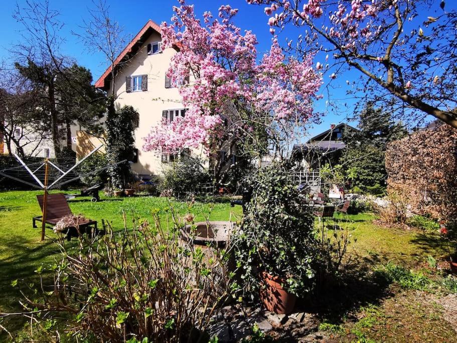 Tauernradweg Apartment: Spacious 3-room Near Salzburg